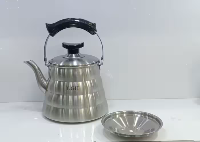 کتری لوله دار قیطاسی 2.5 لیتری مدل 30608 مات کف چدن