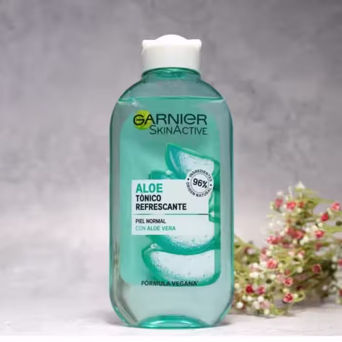 تونر گارنیه بدون سیلیکون و پارابن Botanische tonic ( مخصوص پوست های نرمال )  حجم 200 میل  ساخت فرانسه