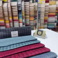 پارچه مبلی لینا طرح دار کد B15