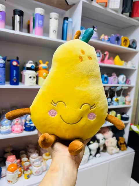 عروسک بالشتی بچه گلابی