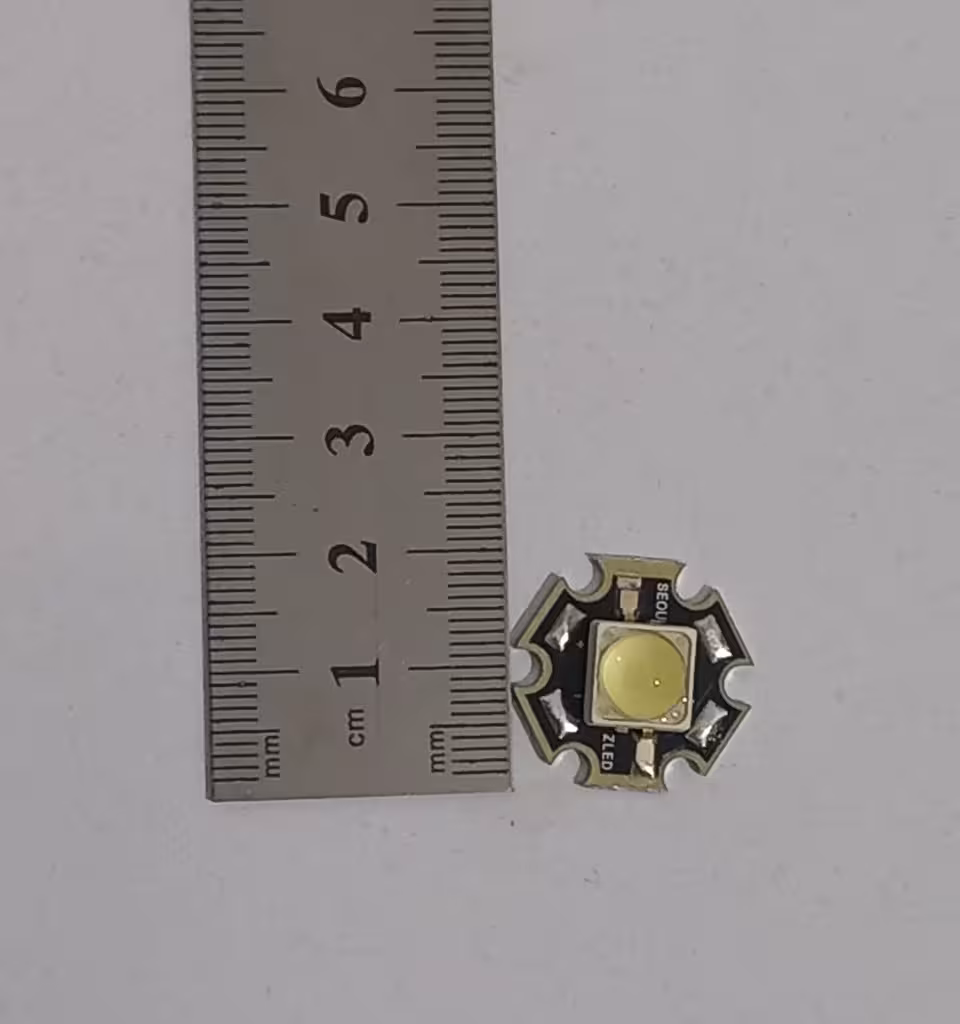 چیپ LED هیتسینک دار 3 وات سفید یخی