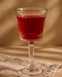 گیلاس خوری بلند طرحدار شیشه‌ای برند دلی گلس deli glass