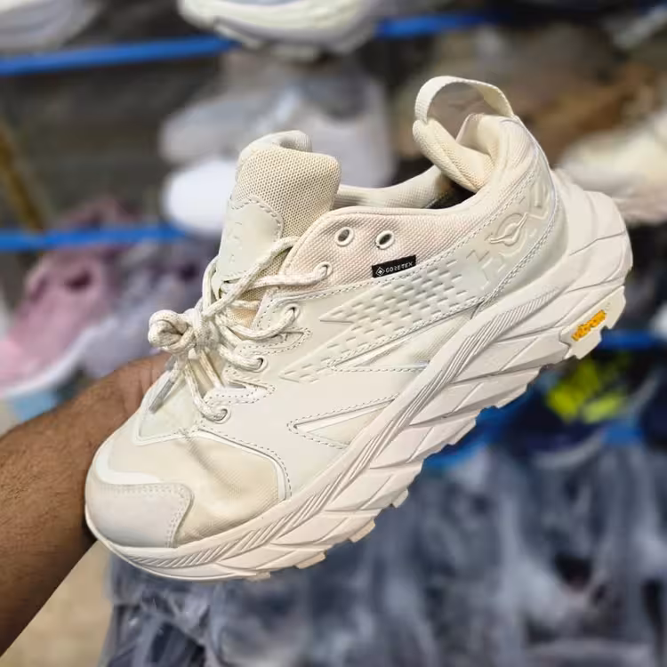 کتونی هوکا کف ویبرام گورتکس/Hoka one one kaha 2 low GTX /سایز 40 تا45 /فروش عمده و تک