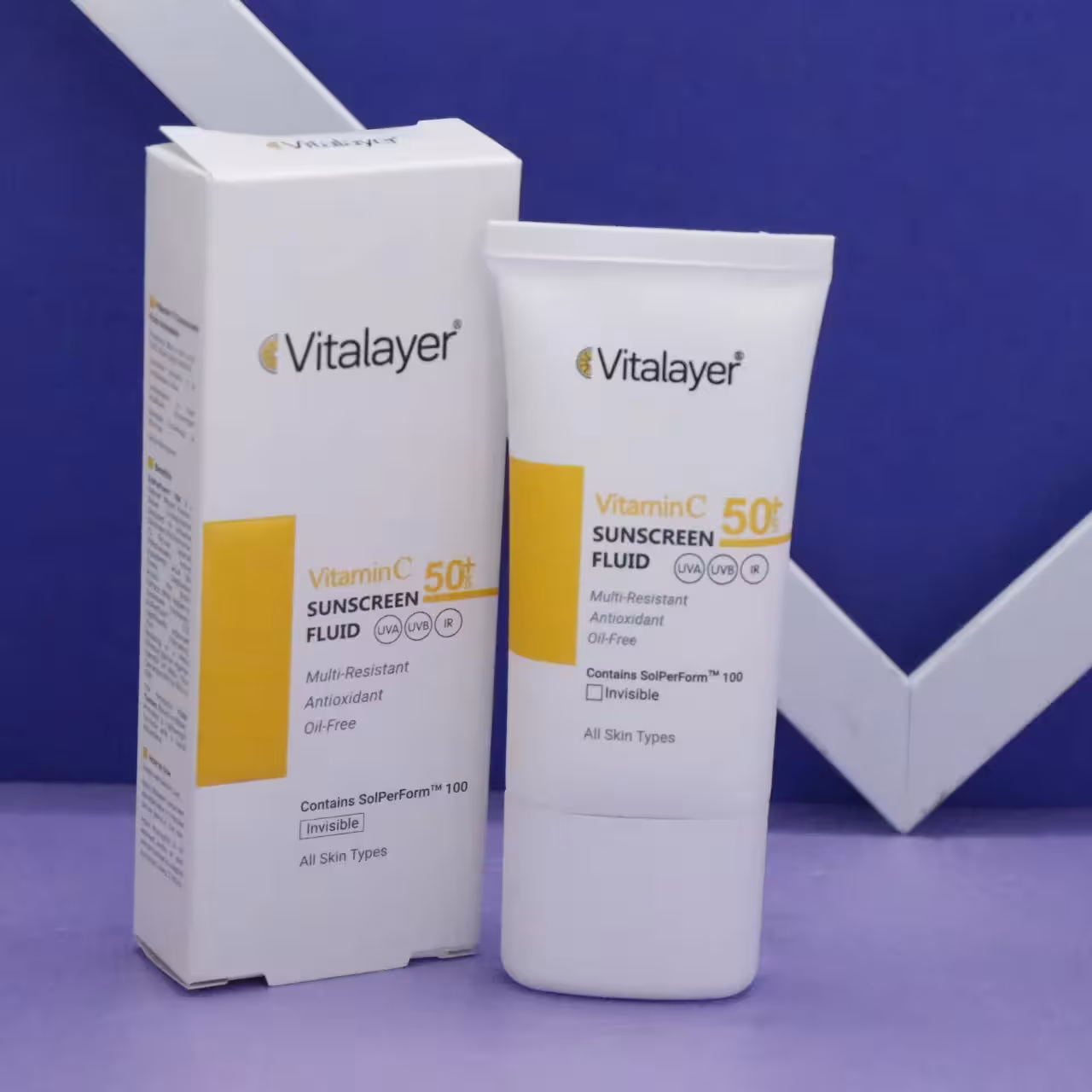 فلوئید ضدآفتاب بی رنگ ویتامین سی ویتالیر 50 میل Vitalayer کد 92447