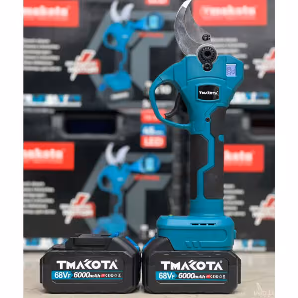 قیچی شارژی مارک ماکوتا مدل TM_S40