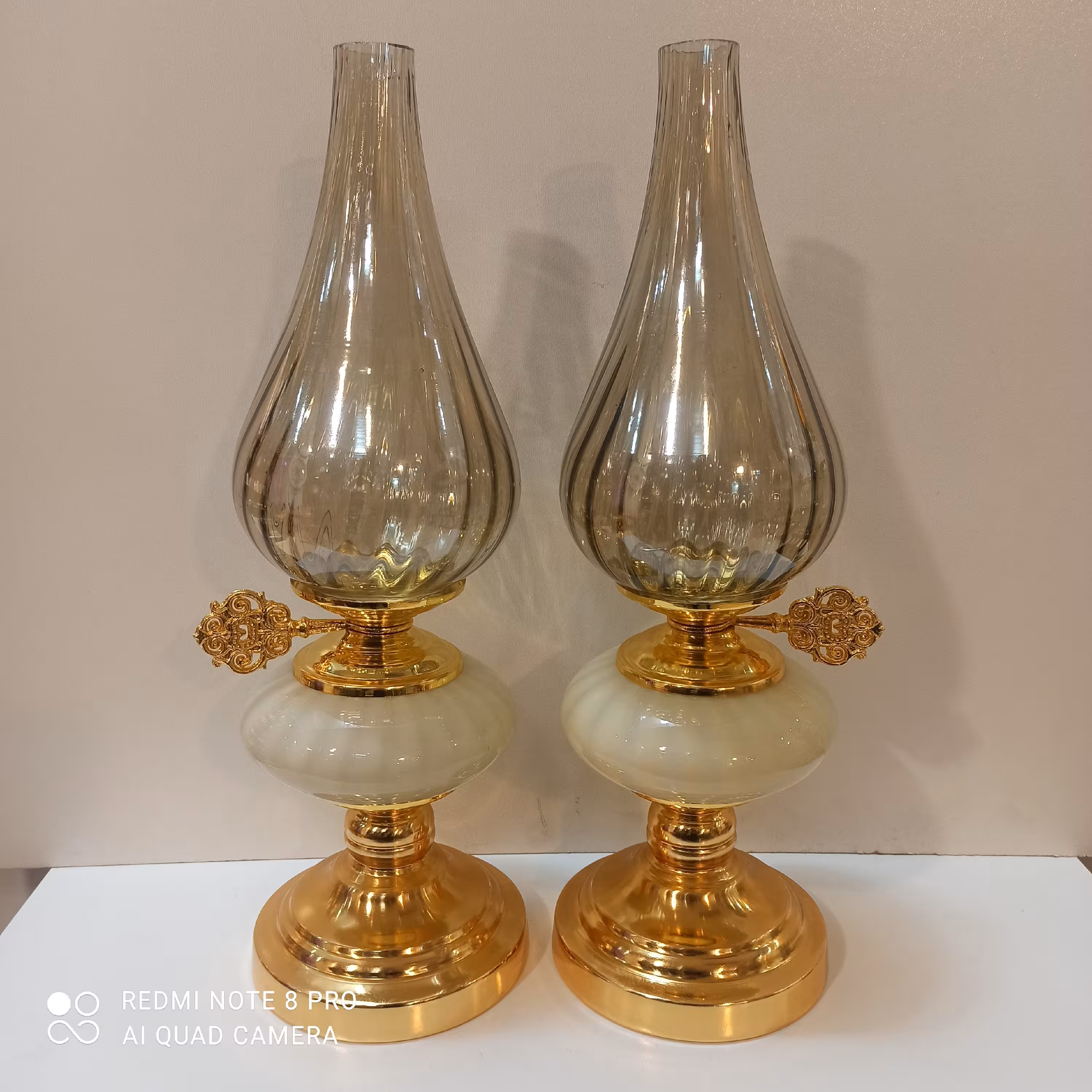 شمعدانی چراغ گرد سوز چراغ گردسوز شیشه ای چراغ گردسوز طلایی