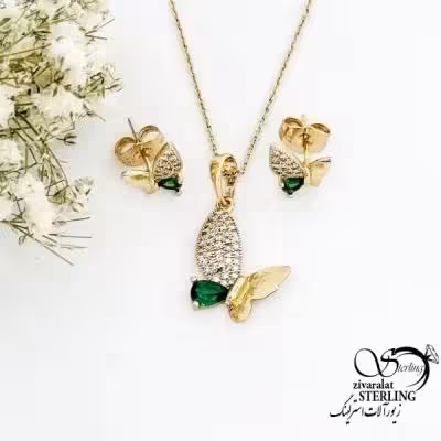نیمست ژوپینگ پروانه با نگین اتمی و سبز طرح طلا کد 19703