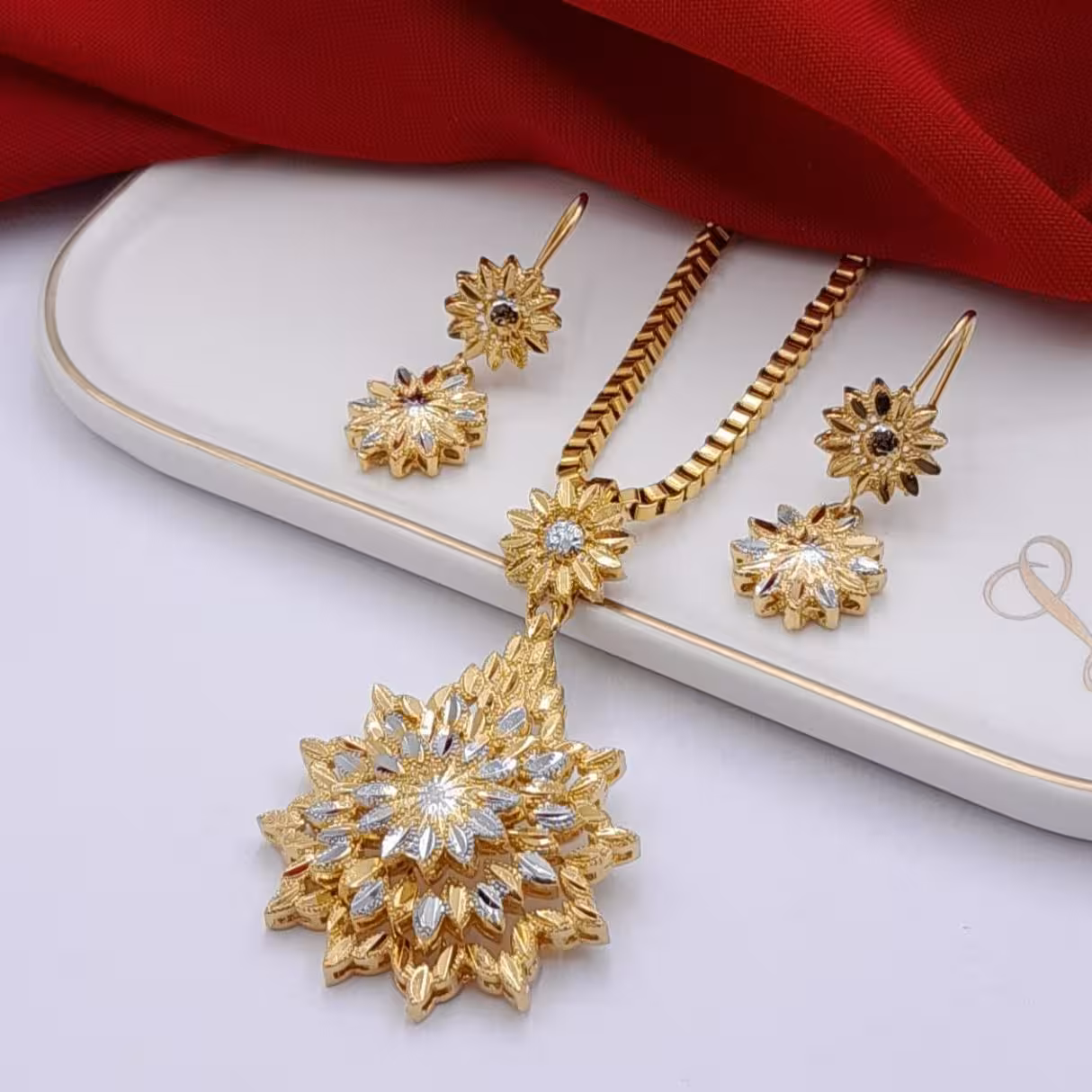 نیم ست طرح طلای جدید 1