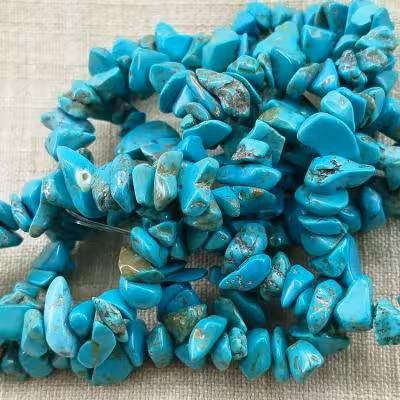 ریسه سنگ فیروزه تبتی شکسته (طول ریسه 40 سانتیمتر است)