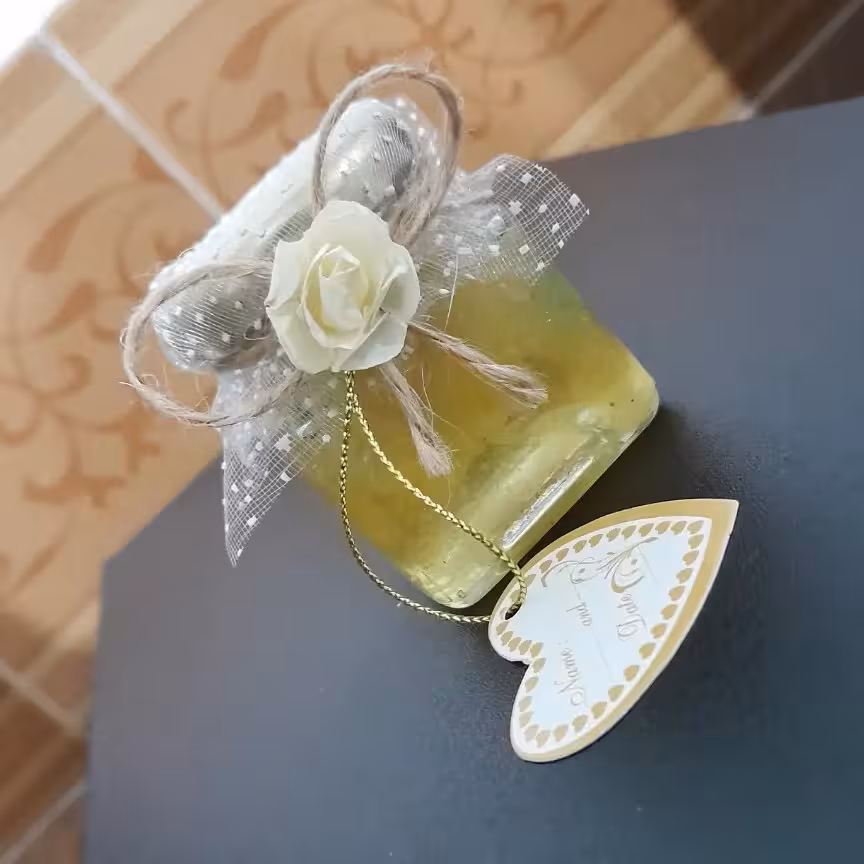 گیفت مدل شیشه عسل