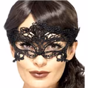 بالماسکه تاج دار