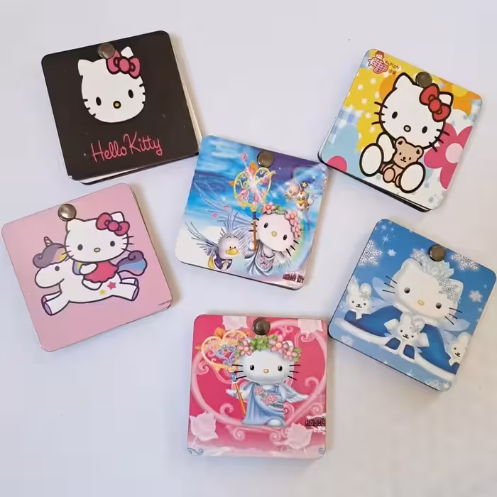 آینه جیبی دخترانه کیتی    آینه درچرخشی