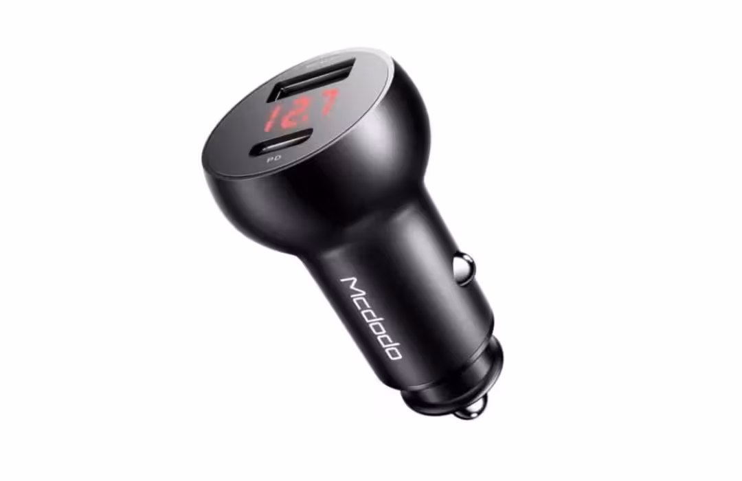 شارژر فندکی 30 وات مک دودو مدل CC-6810