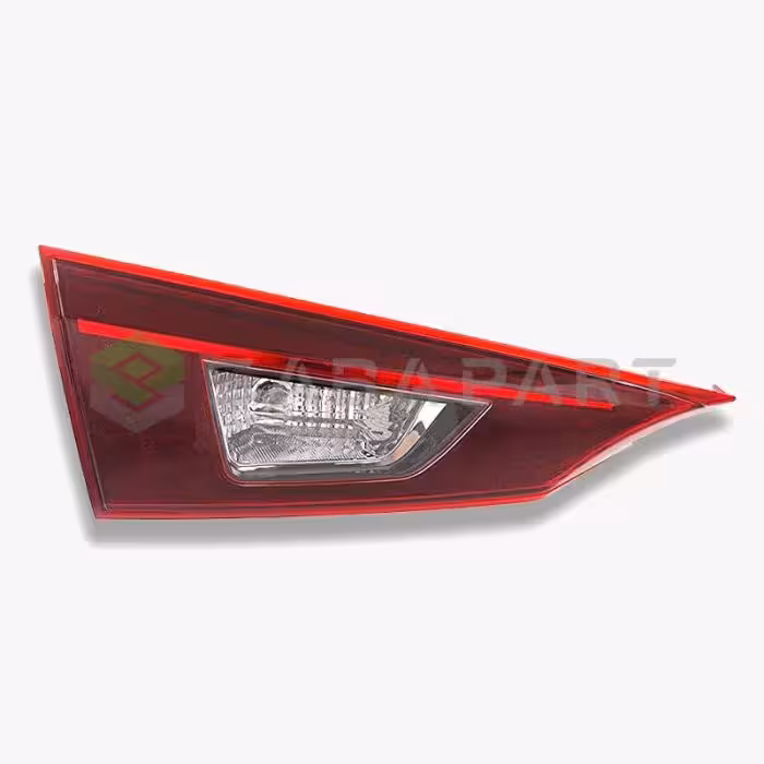 خطر عقب روی صندوق مزدا 3 منطقه آزاد – سمت چپ – محصول اصلی