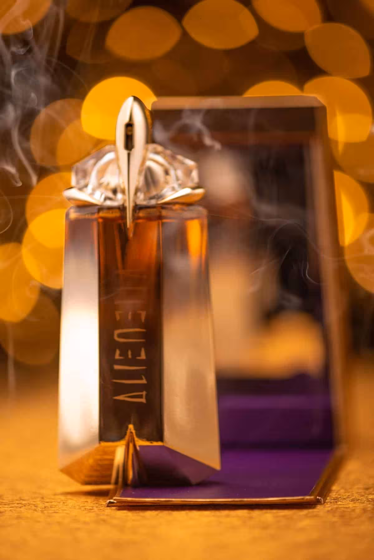 عطر ادکلن تیری موگلر الین عود ماجستیو اصل | Thierry Mugler Alien Oud Majestueux 90 ml