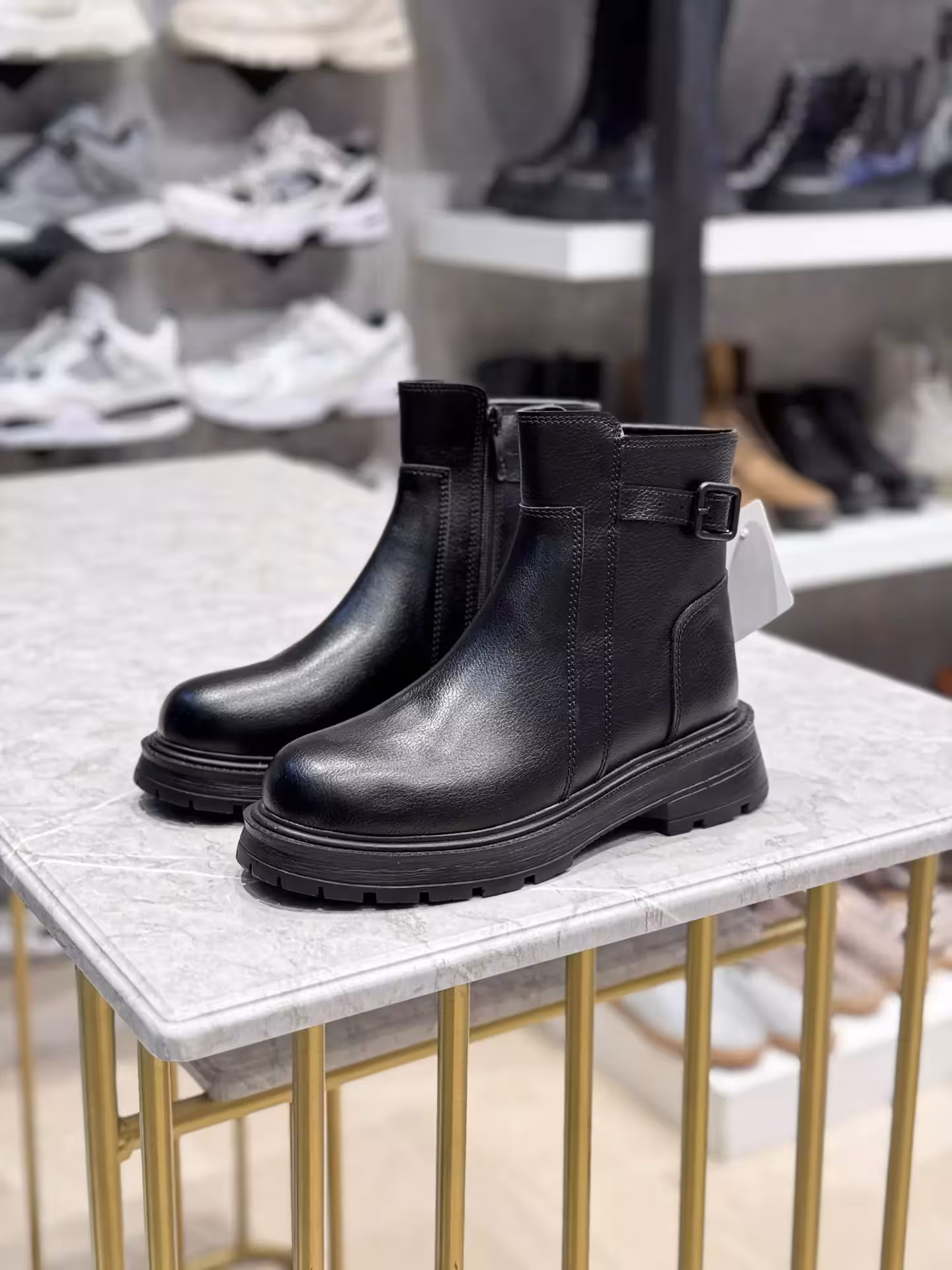 نیم بوت کد N4-117 رنگ مشکی سایز 39