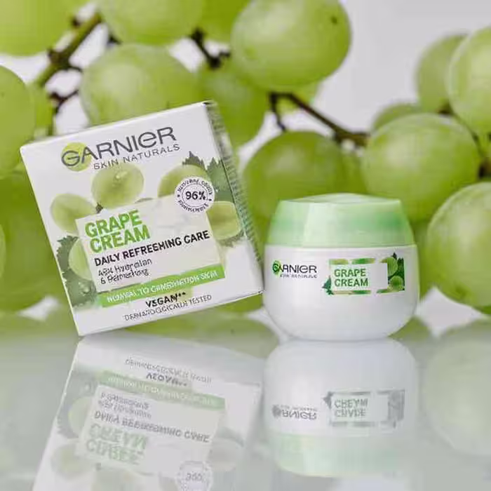 کرم آبرسان انگور گارنیر مناسب پوست نرمال و مختلط 50 میل          GARNIER GRAPE CREAM DAILY REFRESHING CARE
