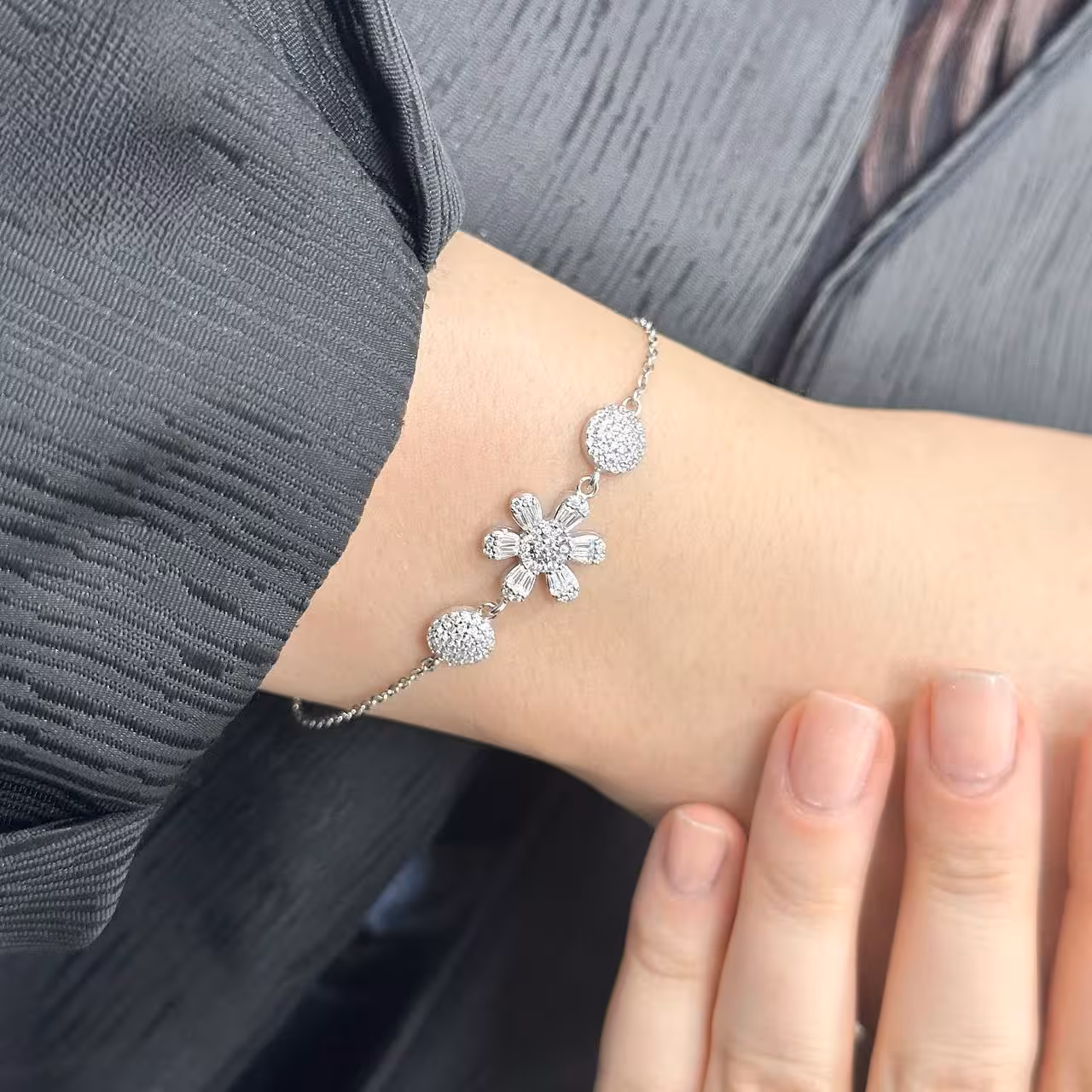 دستبند زنانه جواهری نقره زنانه کد 30507