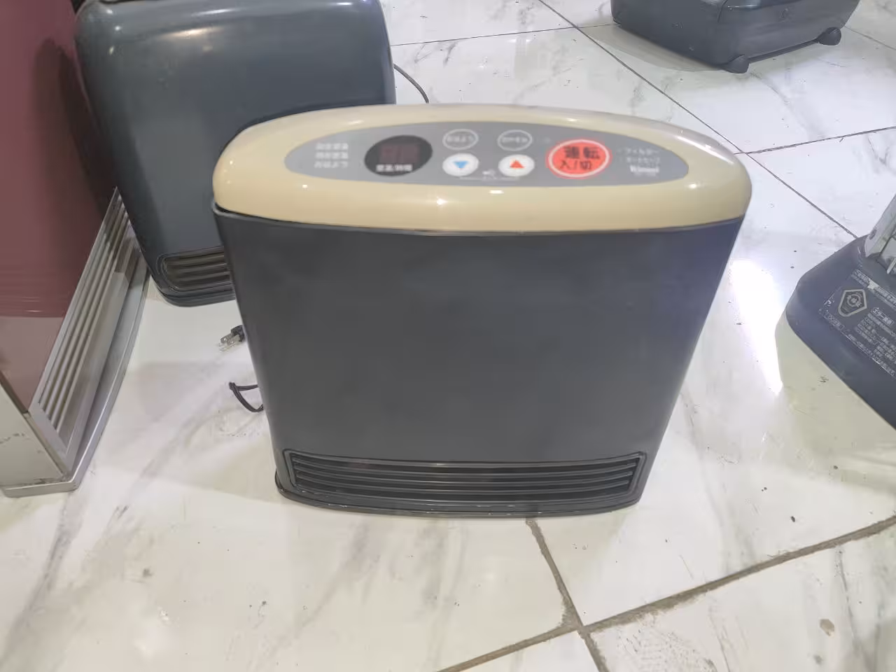 بخاری گازی ژاپنی 1500 وات خودرویی  دست دوم