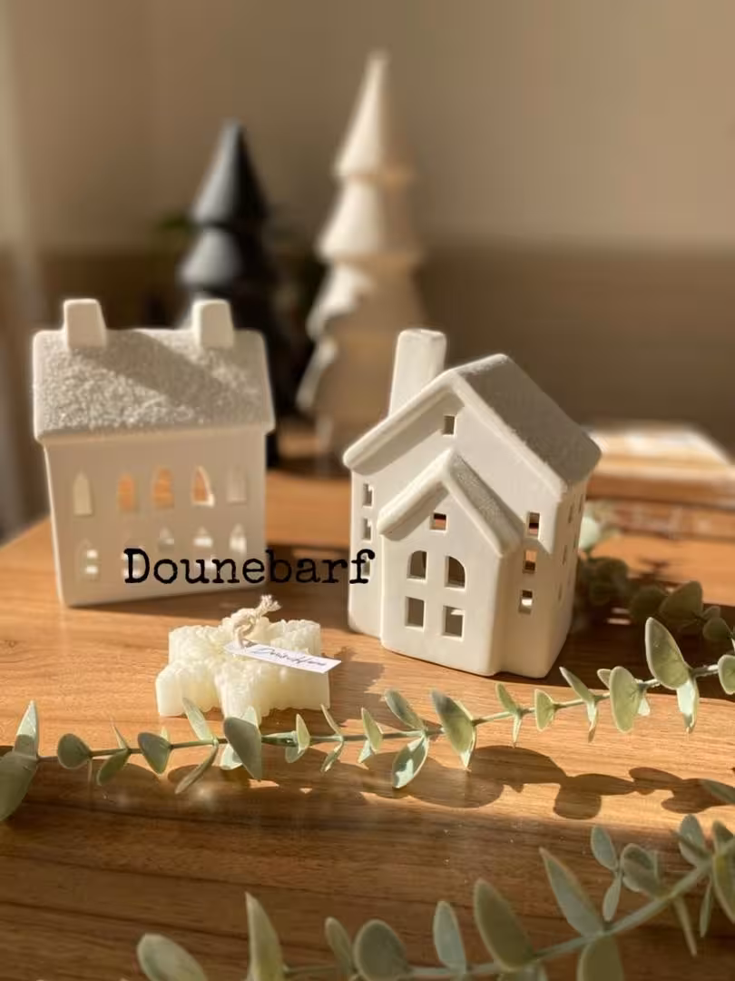 کلبه مربع اکلیلی