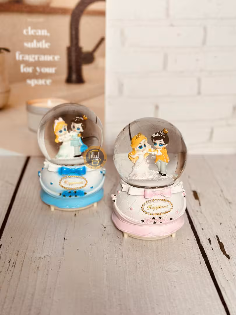 گوی موزیکال پمپی چراغدار بزرگ طرح شاه و ملکه کد 6849