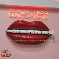 دیوارکوب تزریق لب