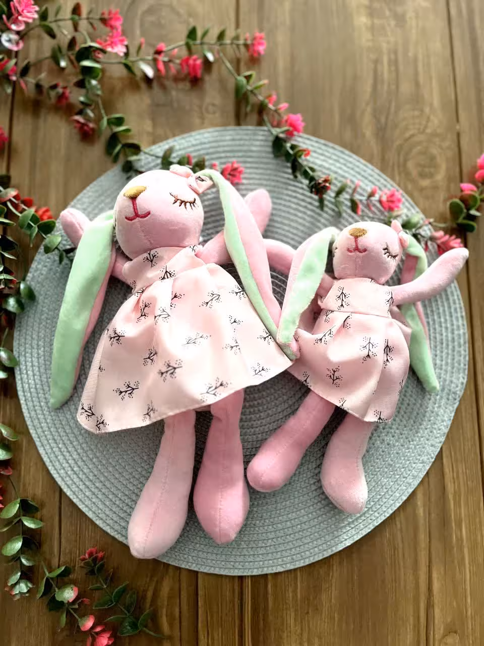 عروسک خرگوش خوابیده