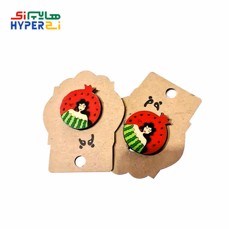 پیکسل سنجاقی دختر یلدا لباس سبز