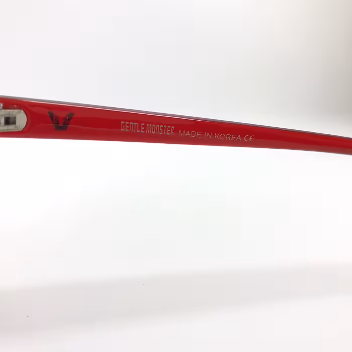 عینک آفتابی جنتل مانستر مدل فشن a077