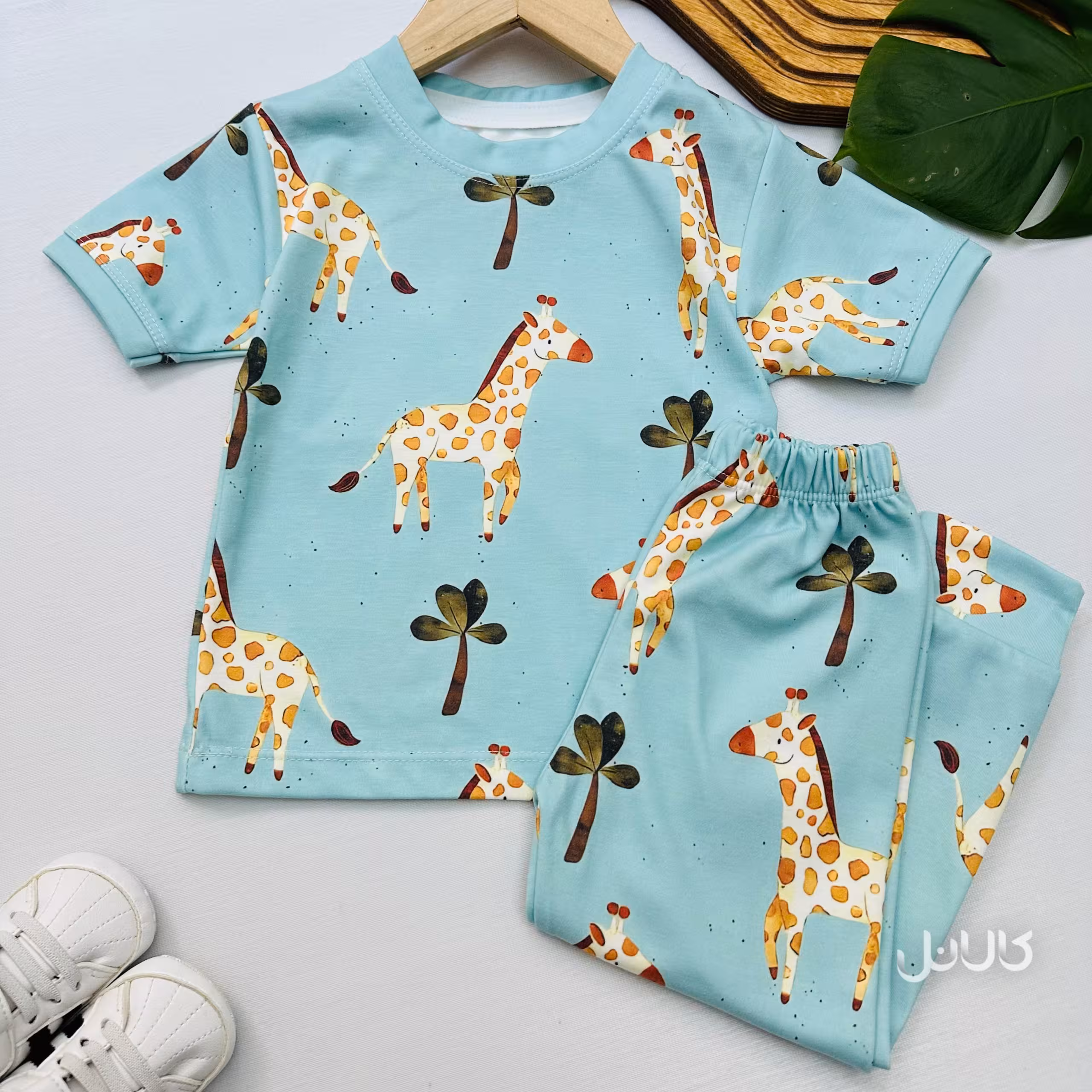 ست راحتی آستین کوتاه و شلوار بچگانه زرافه