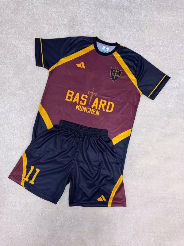 کیت بستردمونیخ – ایساگی