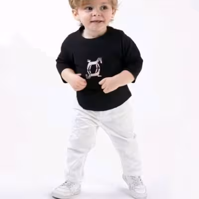 بلوز نخی کشی خارجی تکرنگ مشکی ( 1تا3سال)