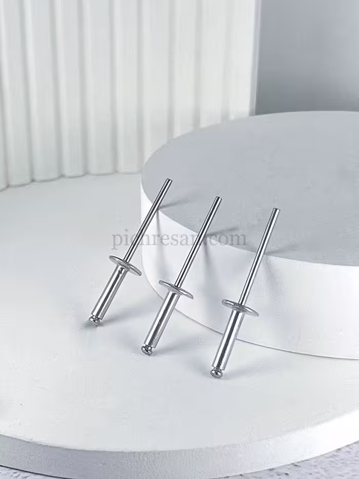 میخ پرچ سرپهن 15*4 بسته 500 عددی