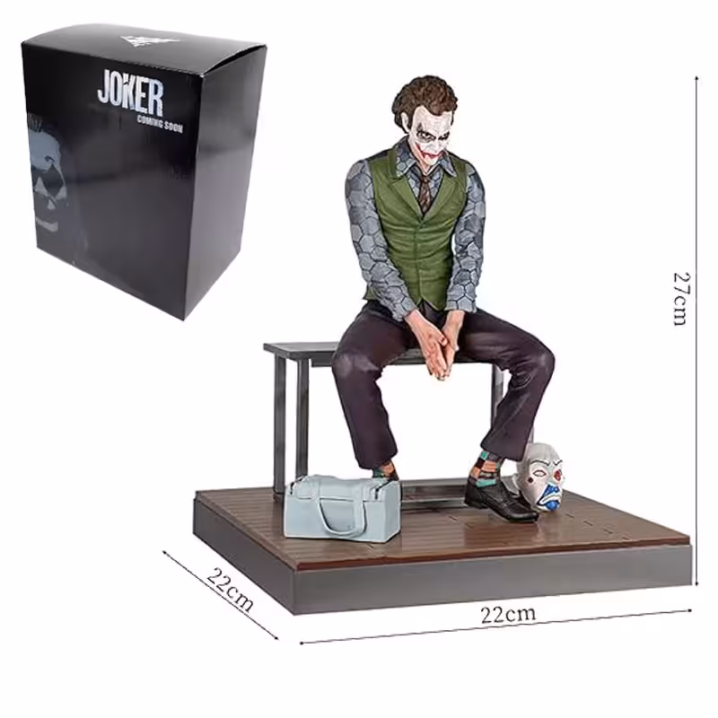 اکشن فیگور جوکر نشسته روی نیمکت joker