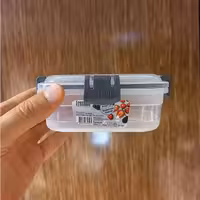 بانکه مستطیلی ضدنشتی فرش لایف 300 میلی لیتر مدل Classy کد D-450