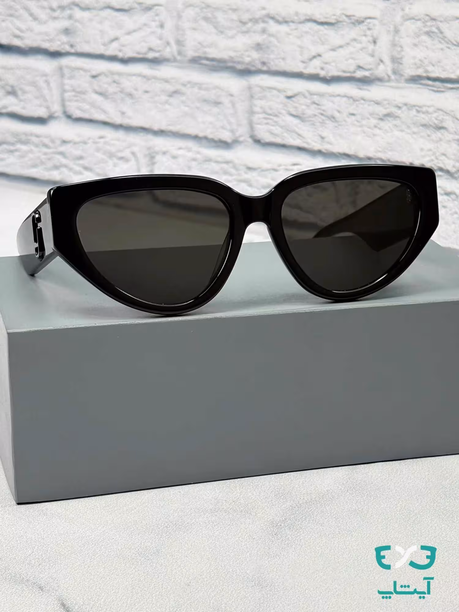 عینک آفتابی مارک جاکوبز MARC JACOBS کد645