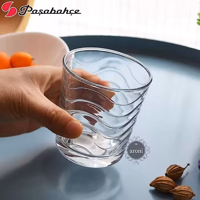 نیم لیوان توروس