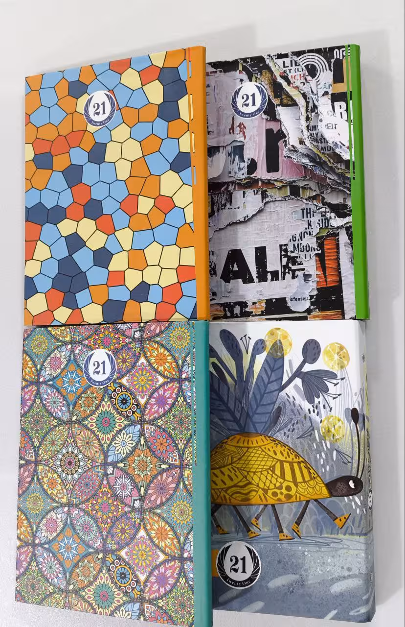 دفتر کلاسوری 100 برگ قفل پلاستیک ساده