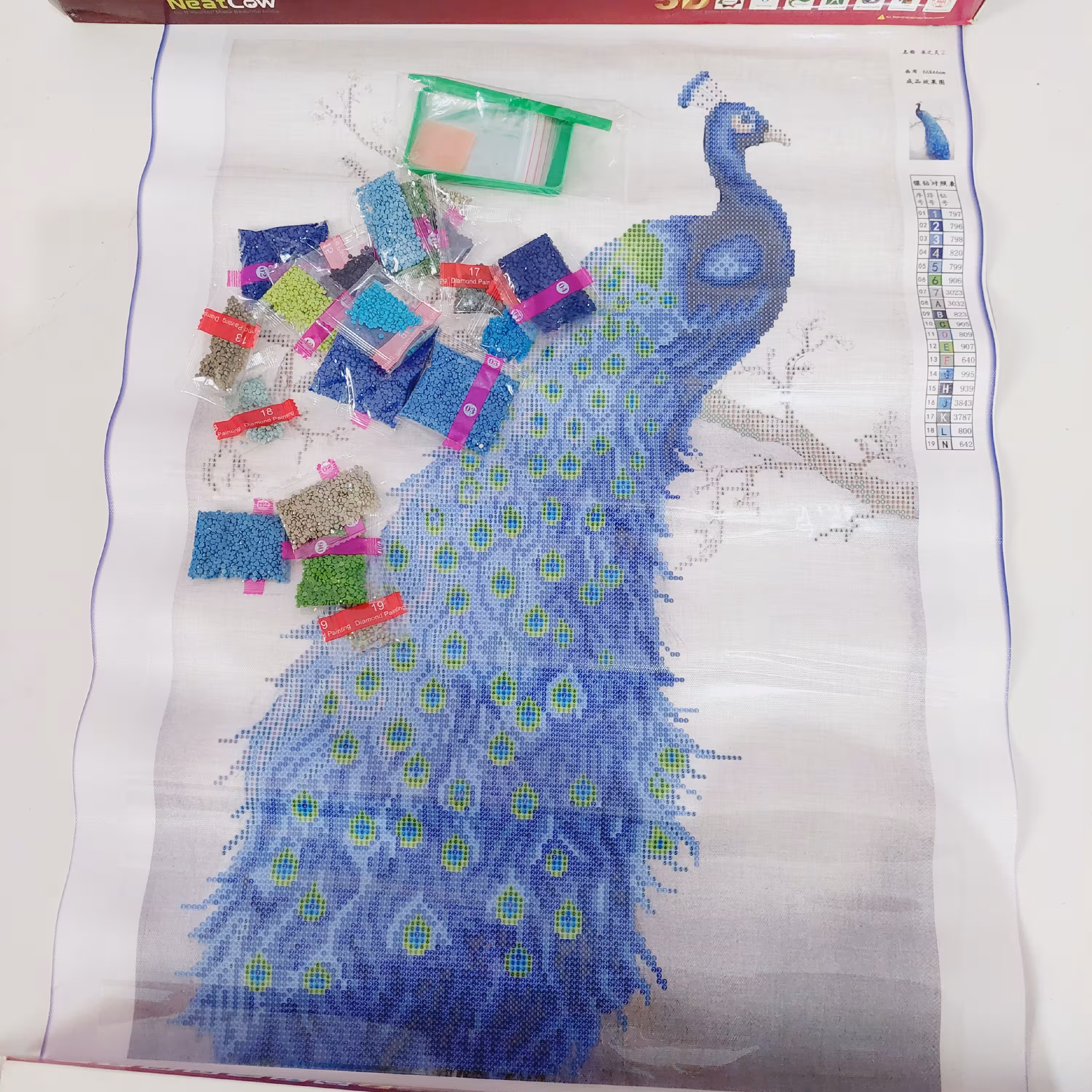 نقاشی باالماس طرح طاووس