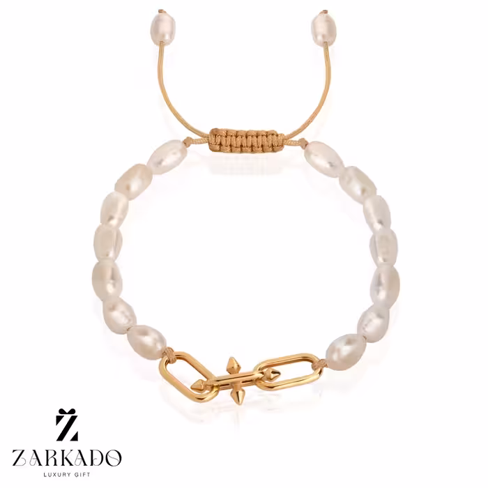 دستبند مروارید پرورشی و پلاک طلا تیفانی تایتان