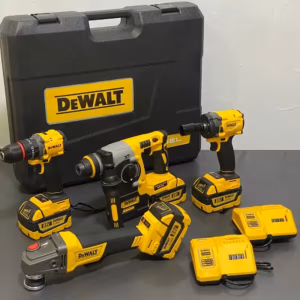 پک 4 قلو شارژی دیوالت