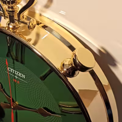 ساعت دیواری سیتی زن مدل 059