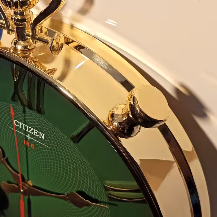 ساعت دیواری سیتی زن مدل 059