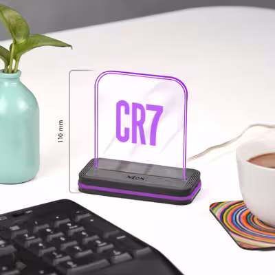چراغ رومیزی نئون مدل CR7