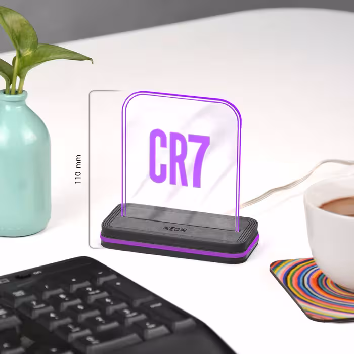 چراغ رومیزی نئون مدل CR7