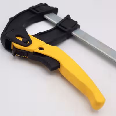 گیره پیچ دستی مدل بلک بول کد YP-W-90-300MM