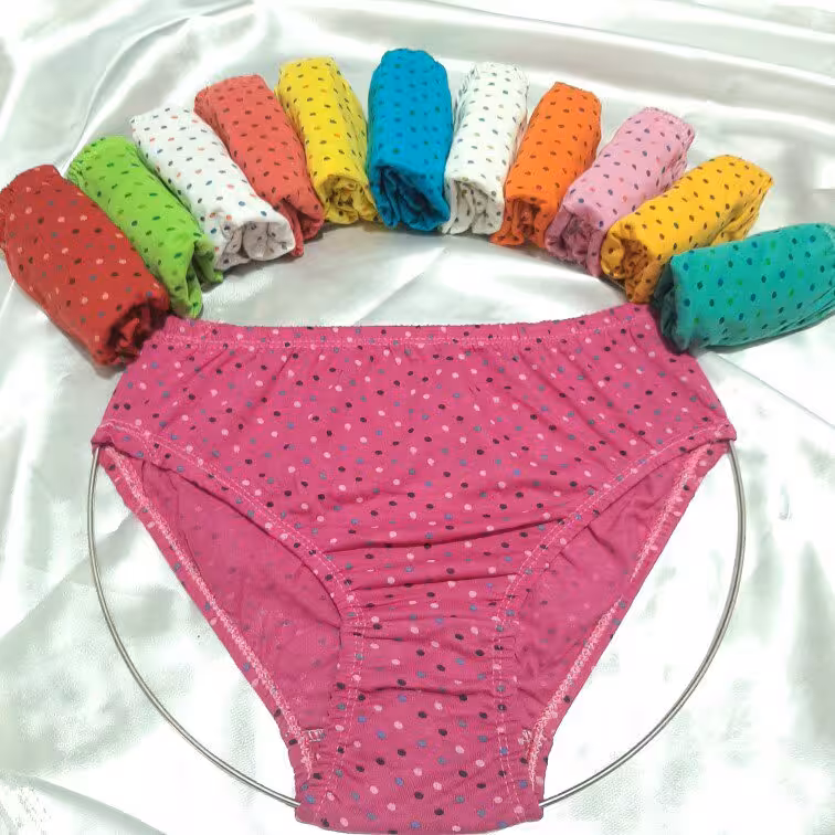 شورت زنانه نخی (پک 6 عددی )سایز  xxl جنس اعلا،مناسب 46  48