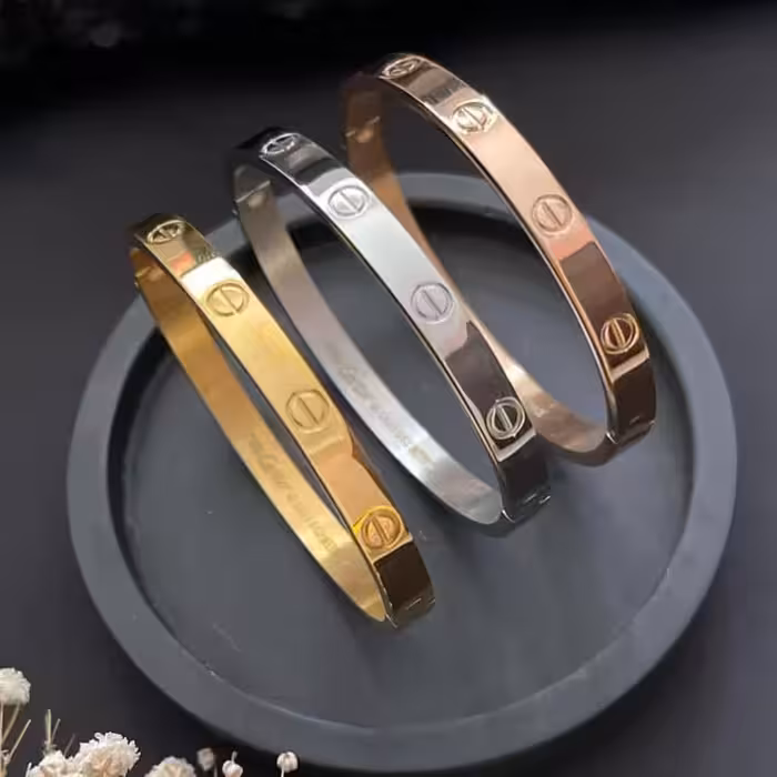 دستبند برند