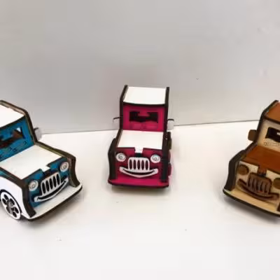 ماشین جیپ خندون