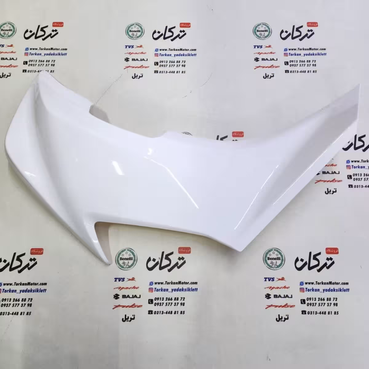 قاب ( کاور ) فلاپ بغل چراغ ( بلوری ) موتور طرح ایروکس و nvx ( سفید براق ) اتاق جدید ( راست )